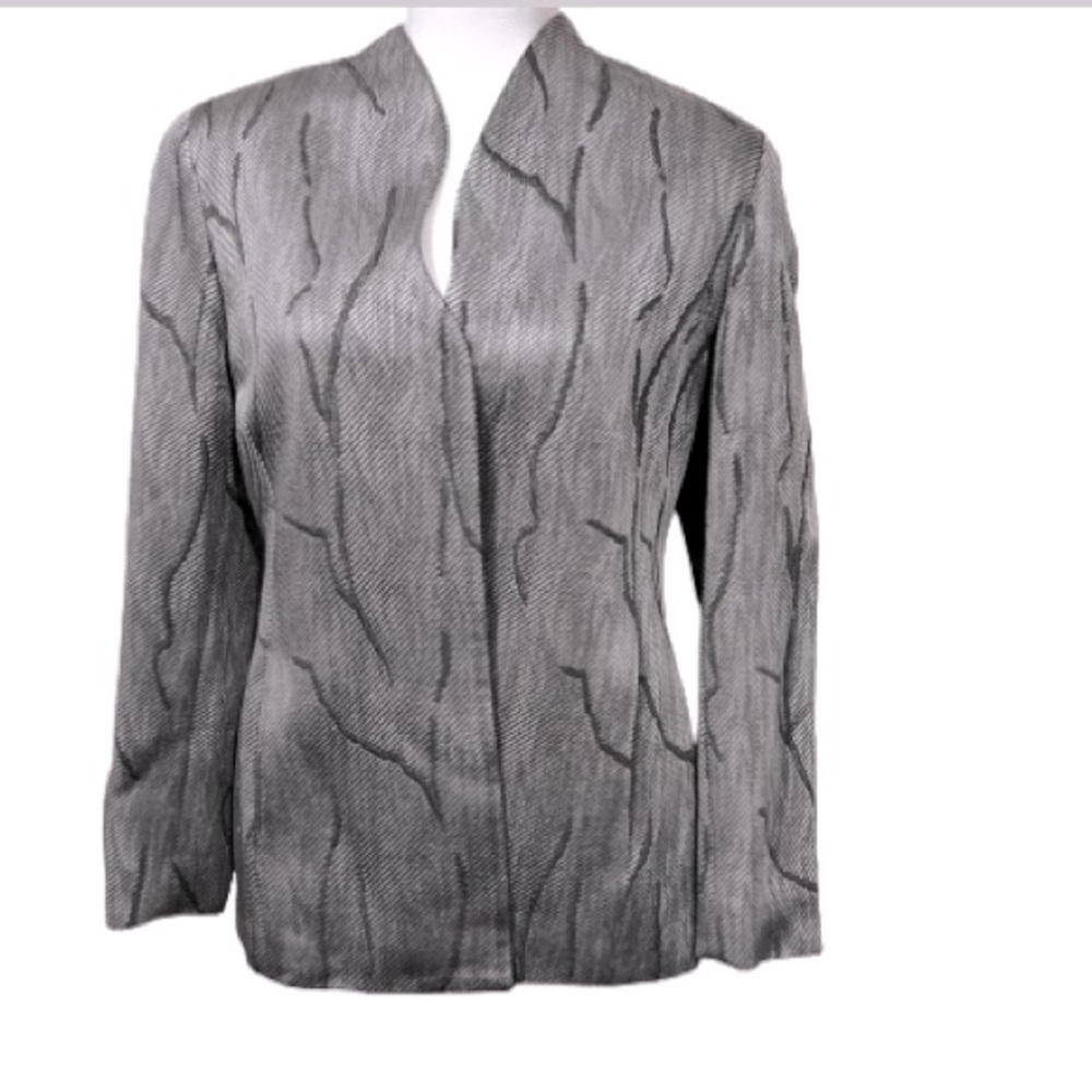 JULIANA COLLEZIONE Silver Jacket. SZ 6